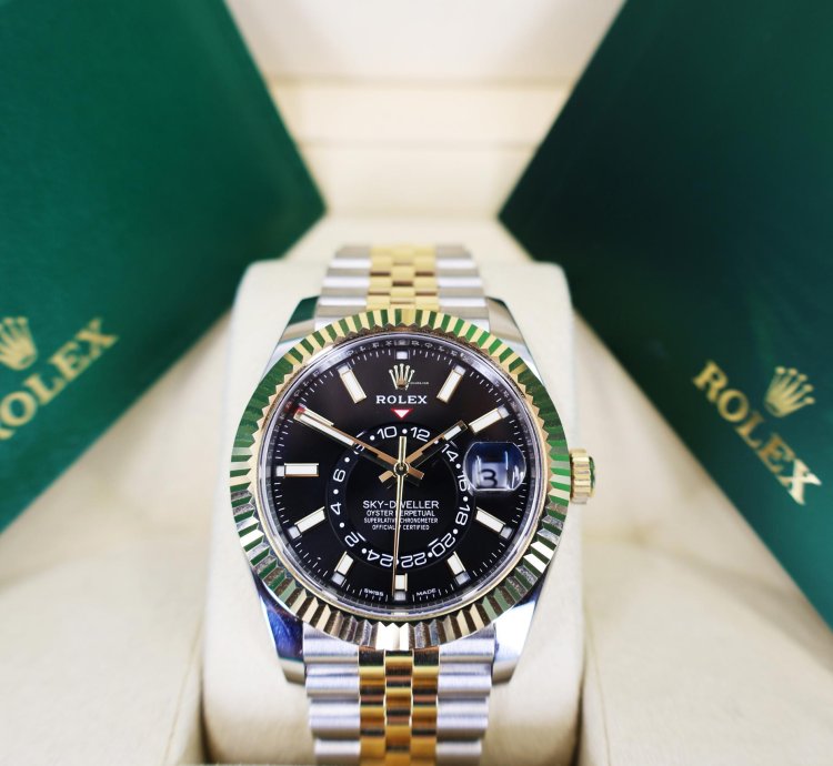 Rolex Sky-dweller 42mm Fluted Bezel Steel Yellow Gold Black Index Dial Jubilee Bracelet 326933