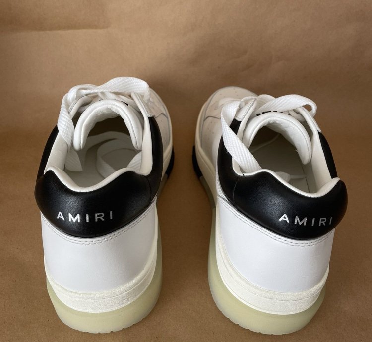 Amiri Stadium Low