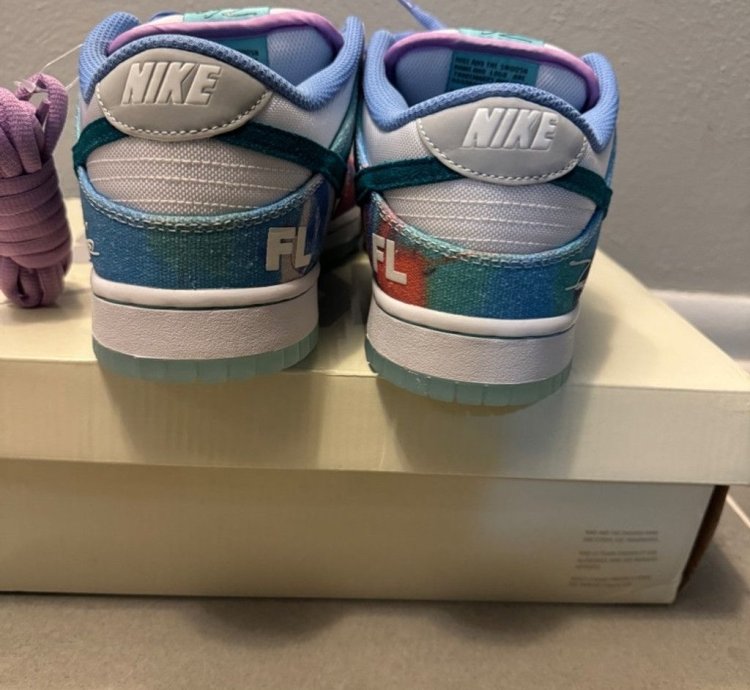 new Nike Sb Dunk Low Futura Laboratories Bleached Aqua 9 5