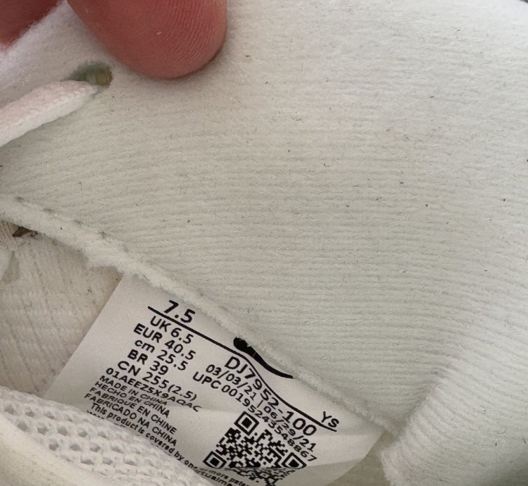 2021 Cdg Air Foamposite One In White