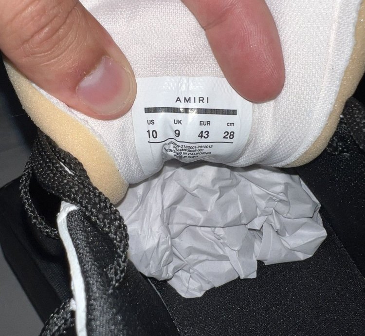 Amiri Star Low Top Sneakers