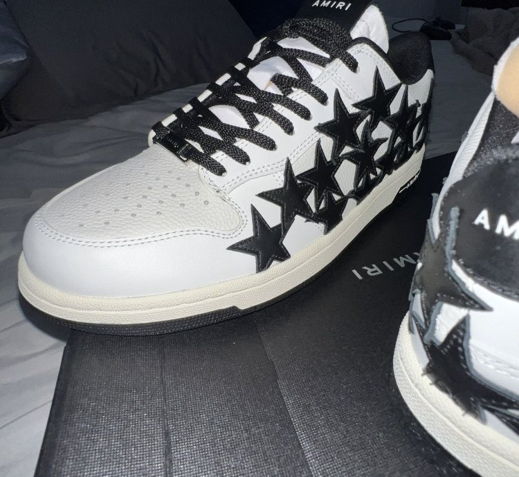 Amiri Star Low Top Sneakers