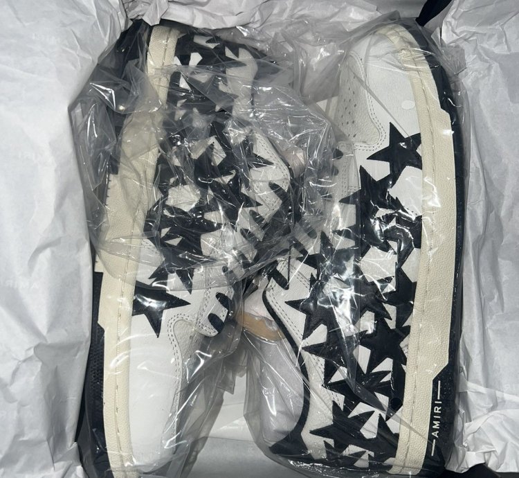 Amiri Star Low Top Sneakers