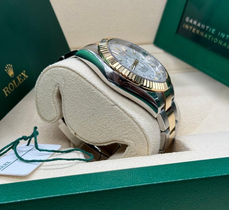 Rolex Sky-dweller 42mm Two Tone White Dial 2023 Unworn 336933 Complete Set