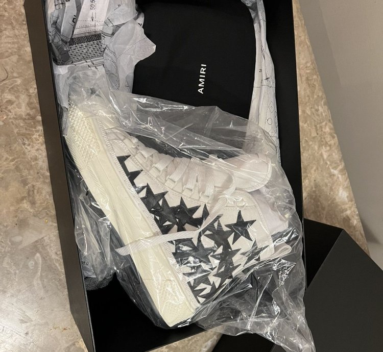Amiri Stars Court Hi-top Sneaker