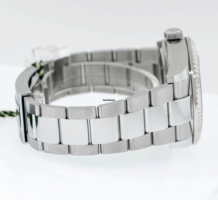 Rolex Sky-dweller 42mm White Gold Steel Black Index Dial Fluted Bezel 336934