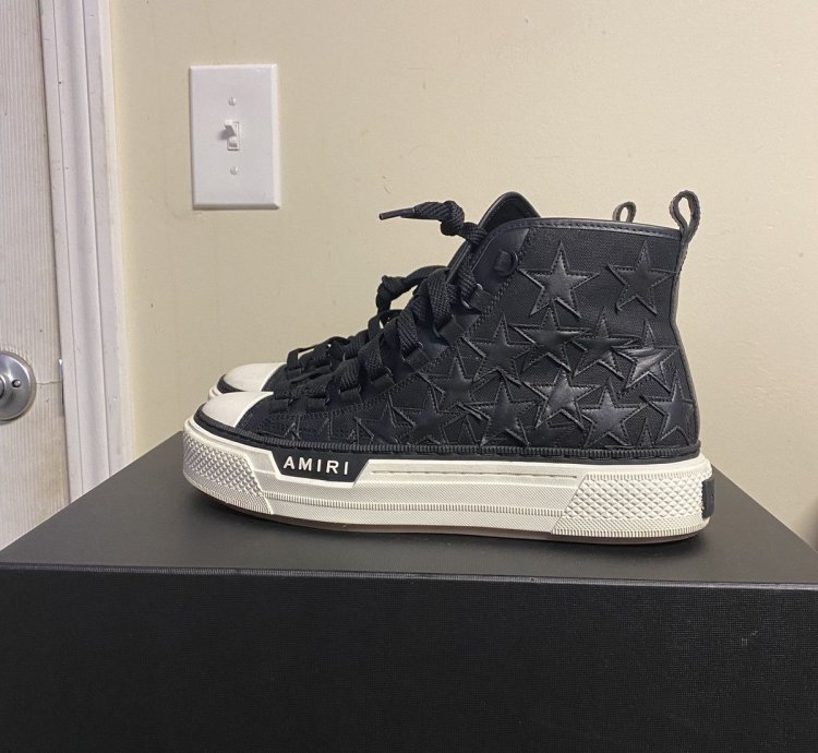 Amiri Stars Court High