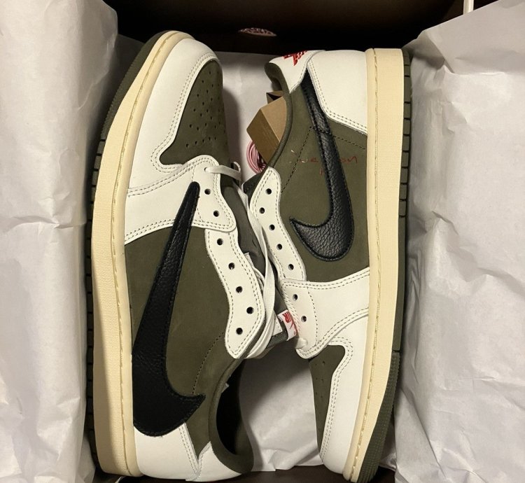 Air Jordan 1 Low Og Sp Travis Scott Olive Size 10 5