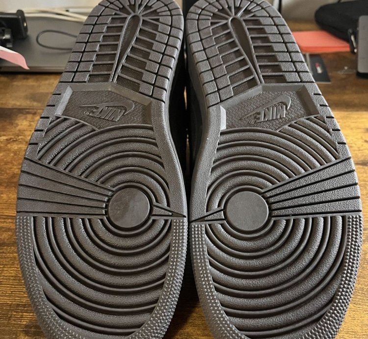 Air Jordan 1 Low Og Sp Travis Scott Velvet Brown