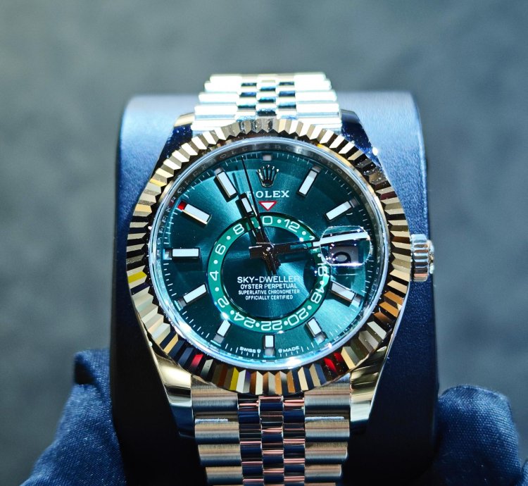 Rolex Sky-dweller Basel One 336934 Green Sky-dweller Jubilee Steel 42mm