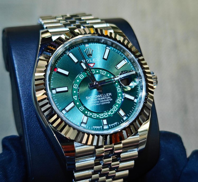 Rolex Sky-dweller Basel One 336934 Green Sky-dweller Jubilee Steel 42mm