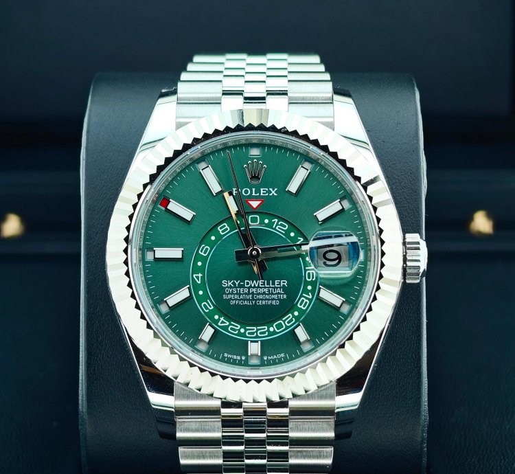 Rolex Sky-dweller Basel One 336934 Green Sky-dweller Jubilee Steel 42mm