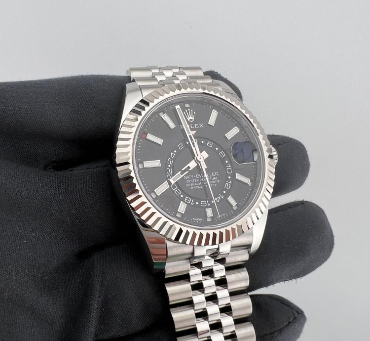 Rolex Sky-dweller Black Dial Jubilee