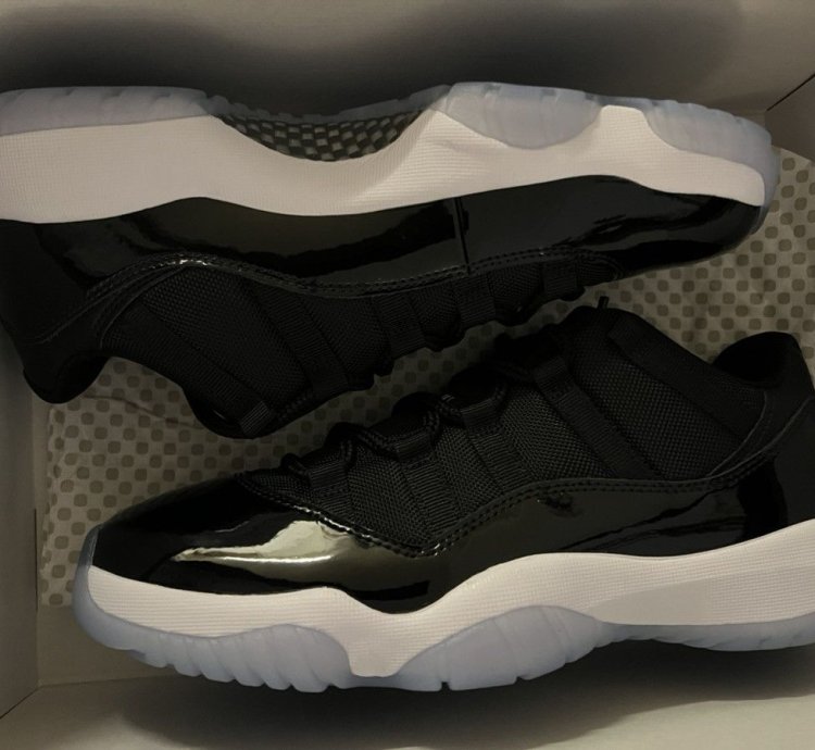 Air Jordan 11 Retro Low Space Jam Size 8 5 Nike Xi