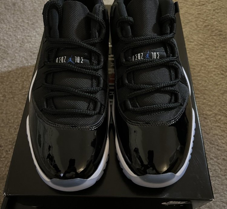 Air Jordan 11 Retro Low Space Jam Size 8 5 Nike Xi