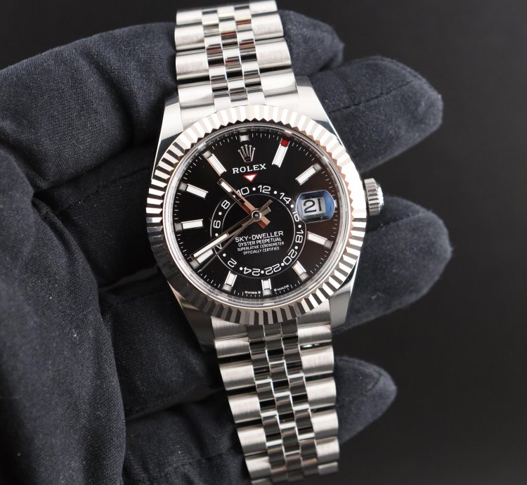 Rolex Sky-dweller Black Dial Jubilee Bracelet 336934 Full Set