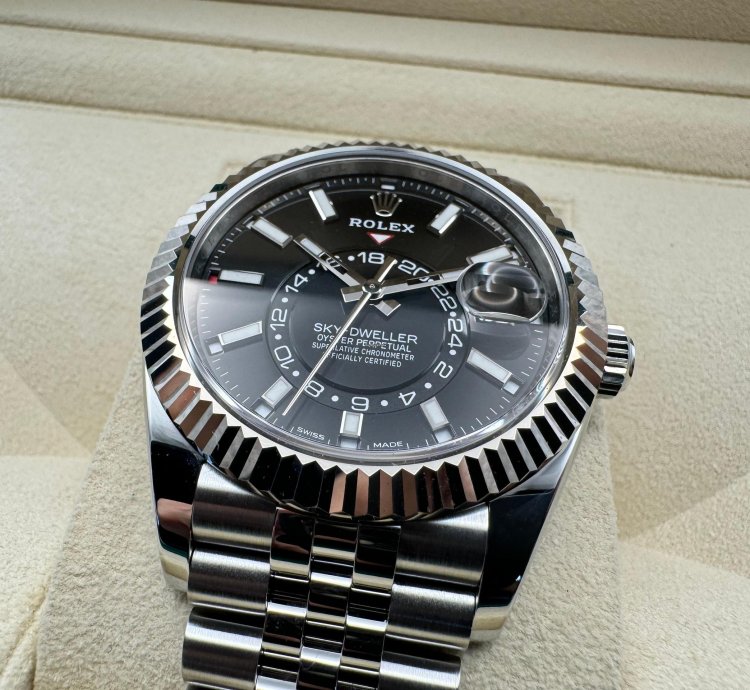 Rolex Sky-dweller Black Dial Jubilee New Unworn 2024
