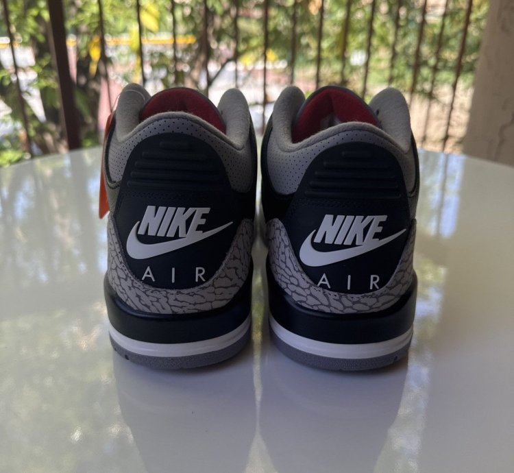 Air Jordan 3 Black Cement