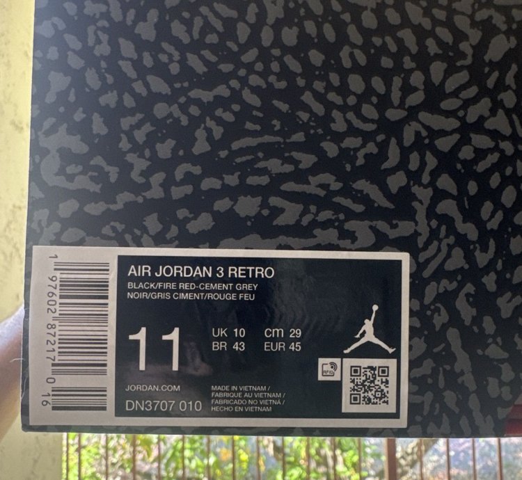 Air Jordan 3 Black Cement