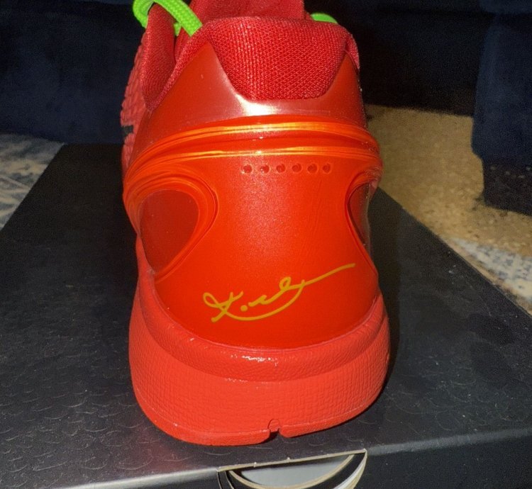 Nike Kobe 6 Proto Reverse Grinch