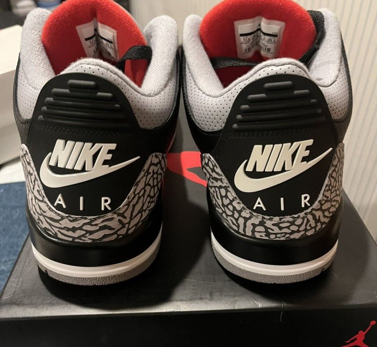 Air Jordan 3 Black Cement 2018 Size 11 5