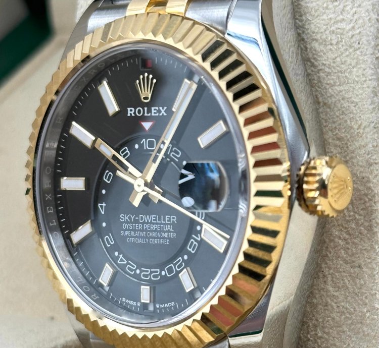 Rolex Sky-dweller Black Dial Two Tone Jubilee Bracelet 336933 Unworn 2024