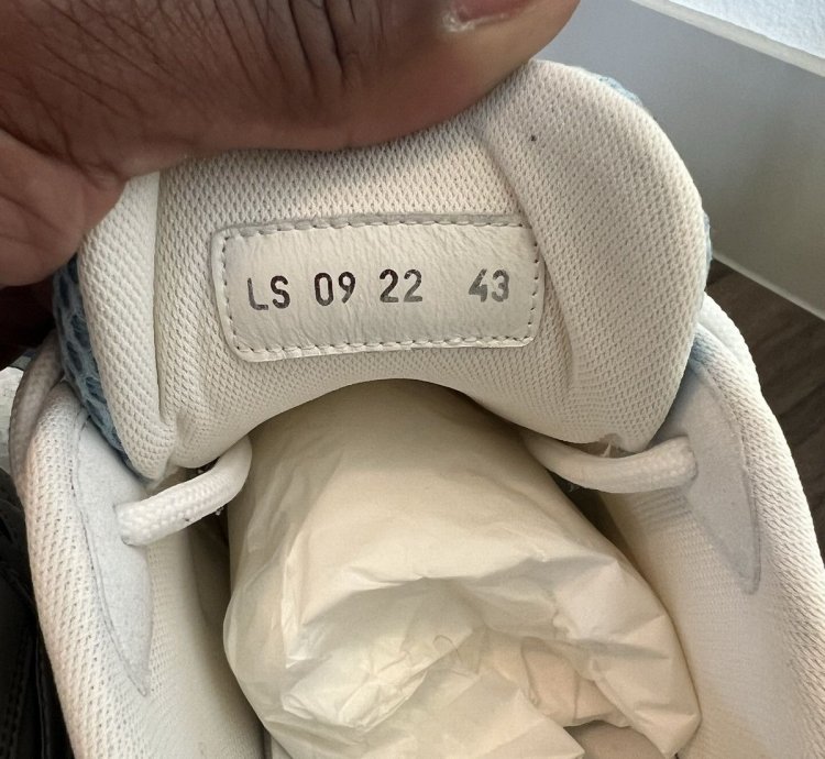B22 Sneaker Blue Grey