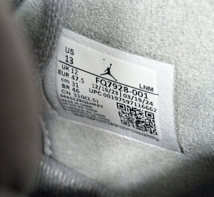 Air Jordan 4 Paris Olympics Wet Cement
