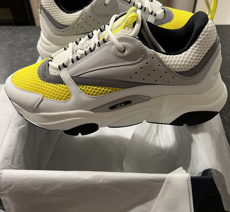 B22 Sneaker White Yellow