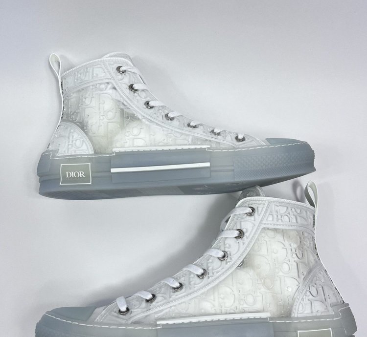 B23 3d Oblique Transparent High Top Sneakers