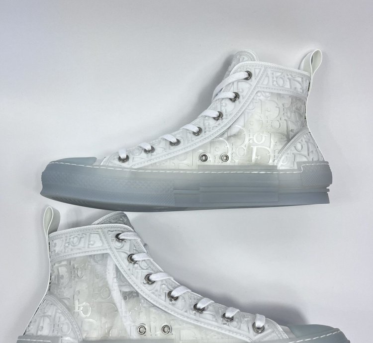 B23 3d Oblique Transparent High Top Sneakers