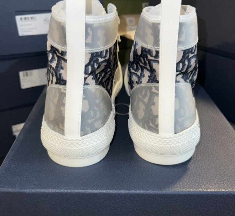 B23 Dior Mens High Top Chuck