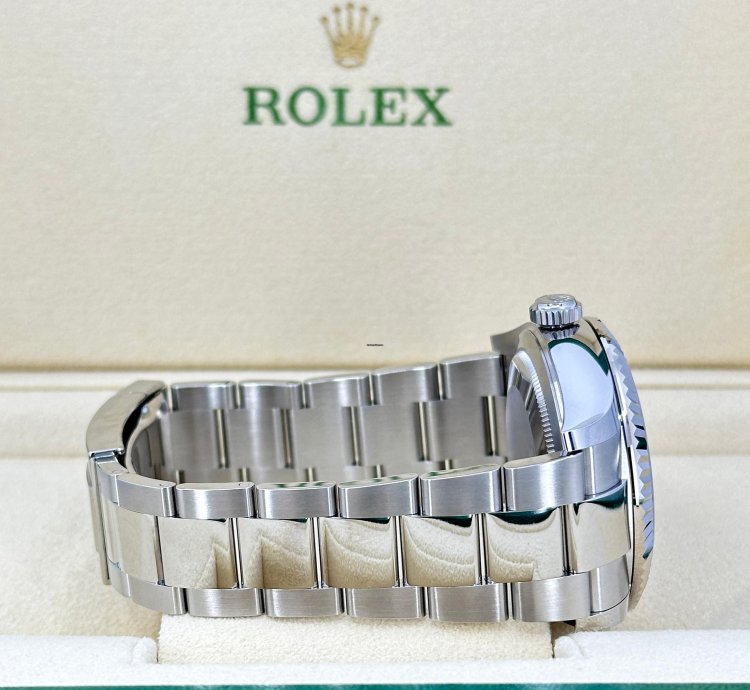 Rolex Sky-dweller Black Oyster 336934-0007 Unworn 2024