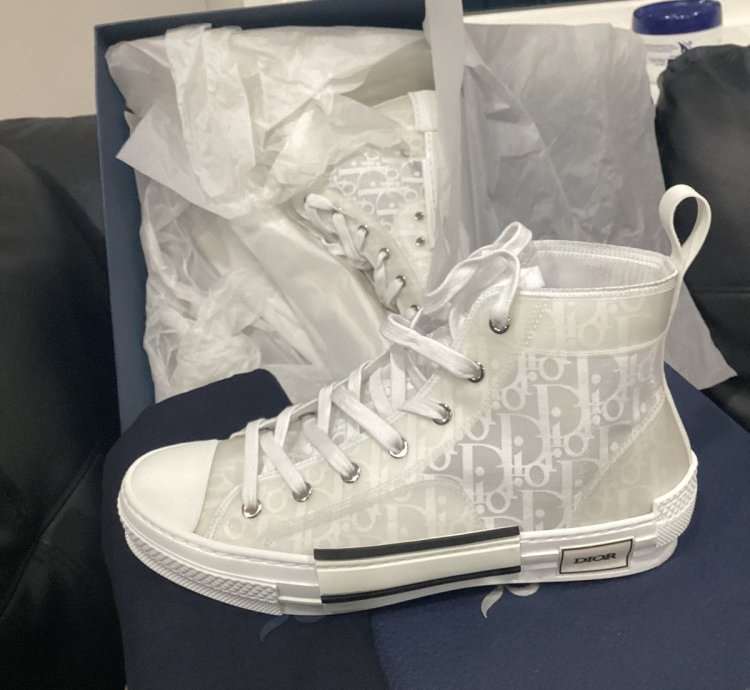 B23 High-top Oblique Canvas