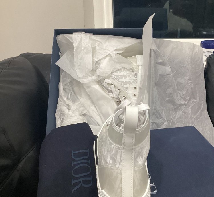 B23 High-top Oblique Canvas
