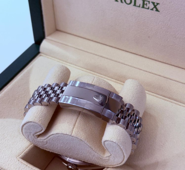 Rolex Sky-dweller Blu Nuovo 2025 Jubilee Full Set Con Documenti Scatola Rolex