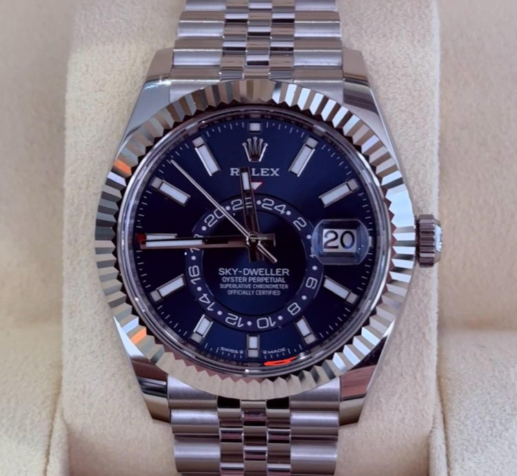 Rolex Sky-dweller Blu Nuovo 2025 Jubilee Full Set Con Documenti Scatola Rolex