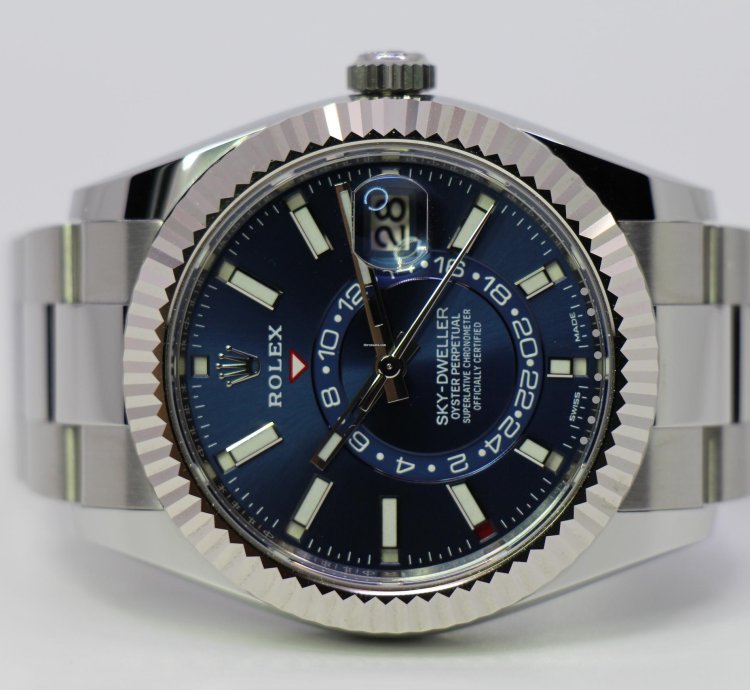 Rolex Sky-dweller Blue 326934 - 06 2023 - Unworn