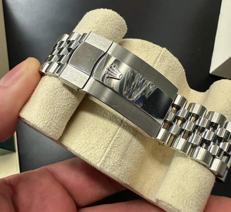 Rolex Sky-dweller Blue Blu Dial Jubilee Full Set Italia Italy