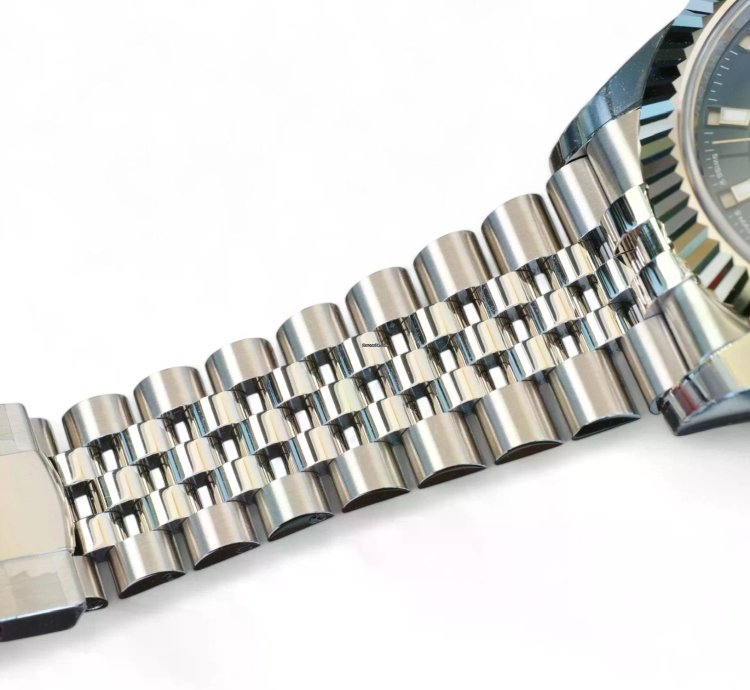 Rolex Sky-dweller Blue Dial 336934 Jubilee Bracelet