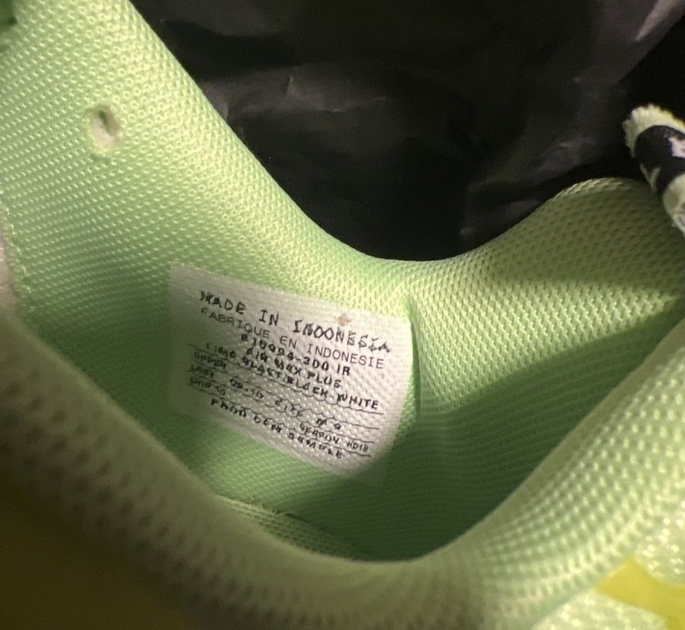 Air Max Plus Premium Overbranding - Lime Blast 2018