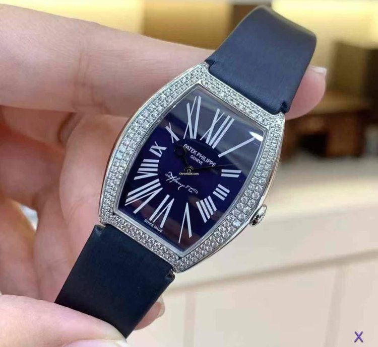 Patek Philippe 4987g-012