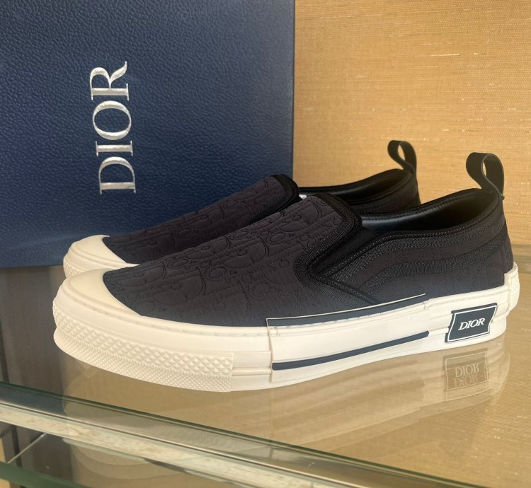B23 Low Top Lt Kumo Oblique In Black