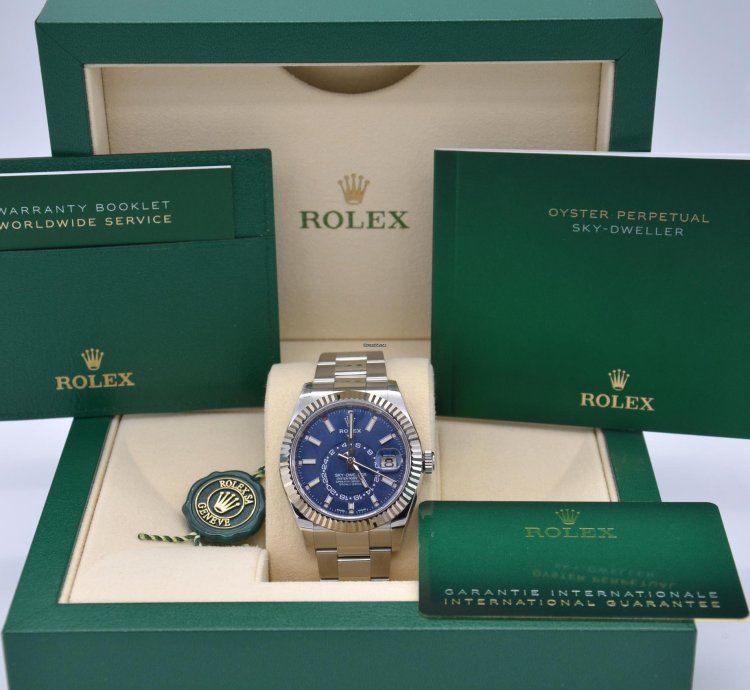 Rolex Sky-dweller Blue Dial Complete Set Stickers Off