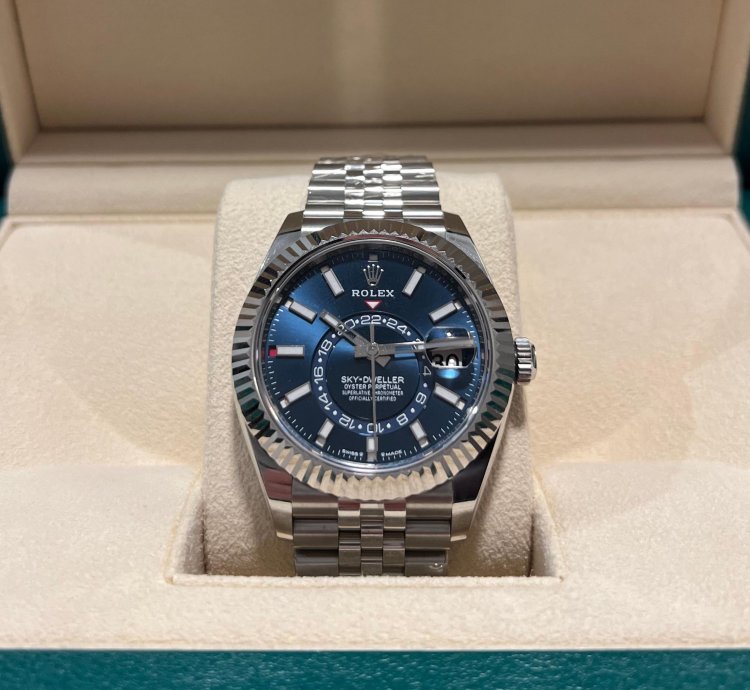 Rolex Sky-dweller Blue Dial Jubilee Bracelet
