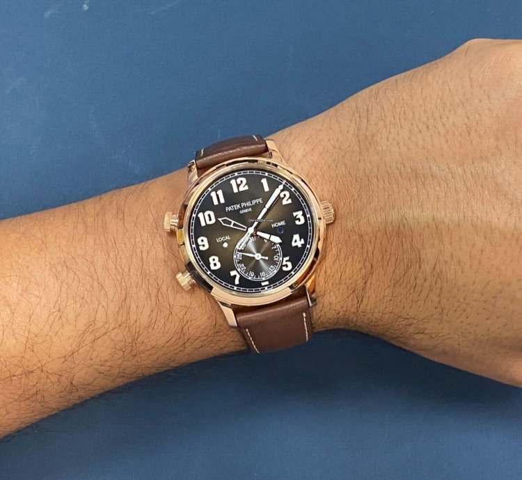 Patek Philippe 5524 Complications 18k Rose Gold Pilots Watch 20 5524r