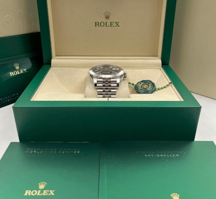 Rolex Sky-dweller Blue Dial Jubilee Bracelet 336934 Unworn 2024