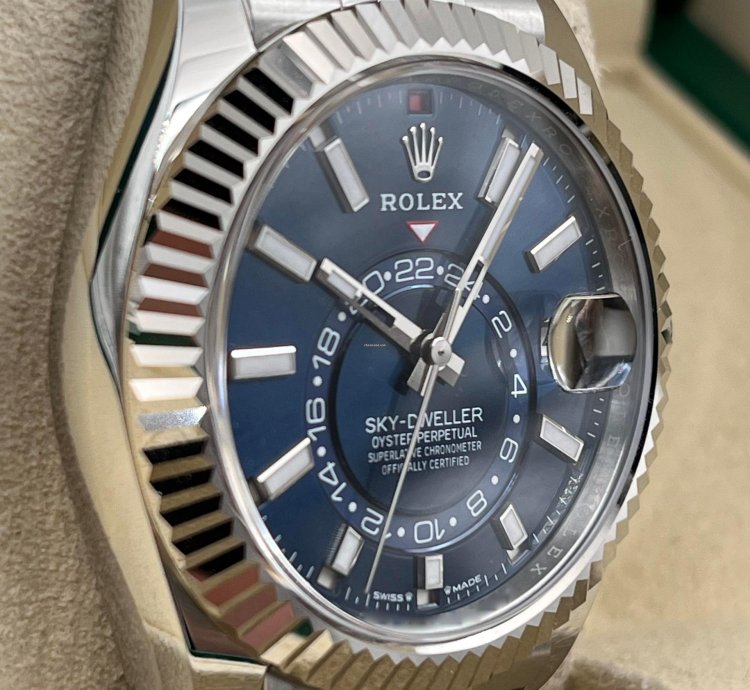 Rolex Sky-dweller Blue Dial Jubilee Bracelet 336934 Unworn 2024