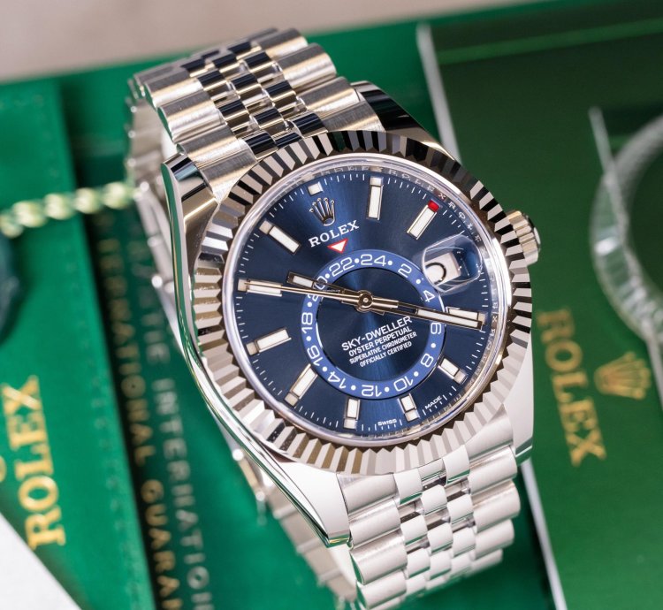 Rolex Sky-dweller Blue Dial Jubilee New Unworn Box And Papers 2022 326934