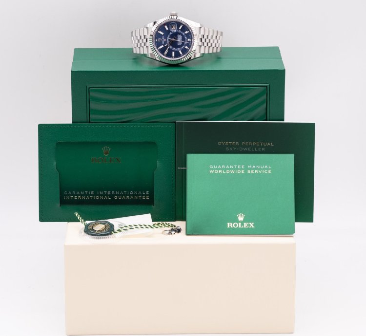Rolex Sky-dweller Blue Dial Jubilee New Unworn Box And Papers 2022 326934